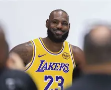 平博体育-金州勇士vs新奥尔良鹈鹕