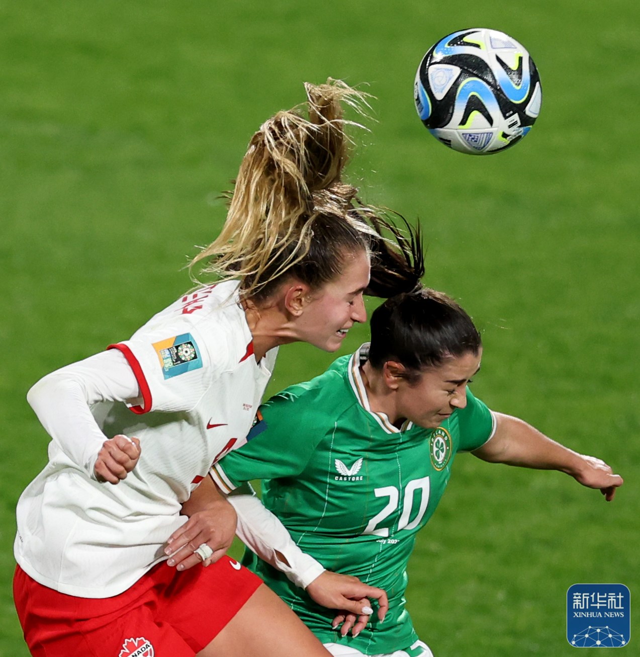 加拿大女足队众志成城,晋级下一轮比赛是什么