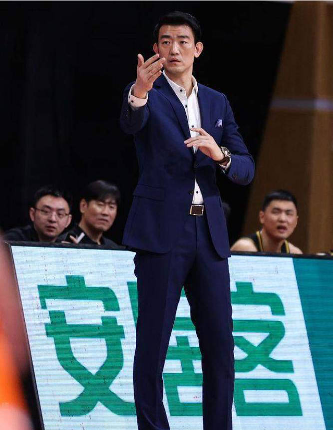 平博APP-灌篮追梦队和黔东南州队